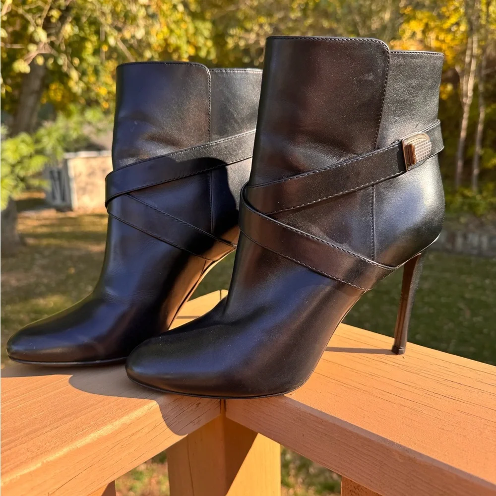 Christian Dior Black Ankle Leather Boots w Silver Buckle Size 40 - Picture 4 of 16